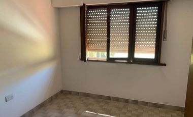 VENTA CASA 5 AMB EN INGENIERO JUAN ALLAN