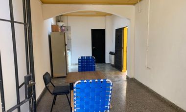 VENTA CASA 5 AMB EN INGENIERO JUAN ALLAN