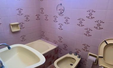 VENTA CASA 5 AMB EN INGENIERO JUAN ALLAN