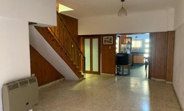 VENTA CASA 5 AMB EN INGENIERO JUAN ALLAN