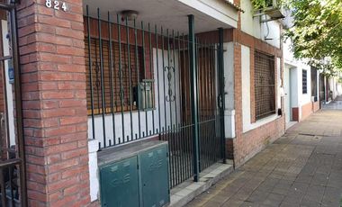 Casa - Turdera