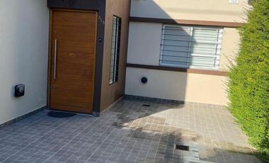 Casa en venta |2 dormitorios | Apto Credito | Lisandro Olmos |La Plata