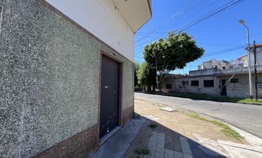 Venta local de 46 m2 en Crucecita