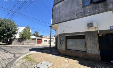 Venta local de 46 m2 en Crucecita