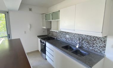 Alquiler Depto 2 Amb, Pradera Santa Barbara muy luminoso.