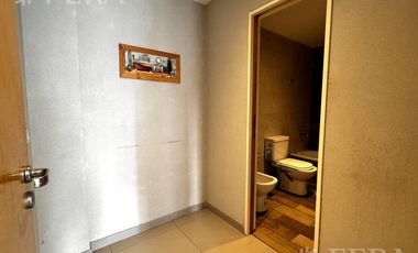 Venta de departamento de 2 ambientes con balcón en Wilde