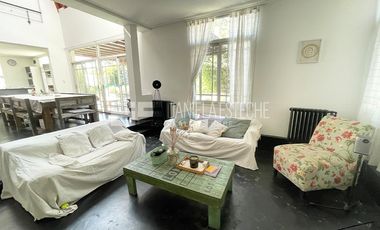 Casa Barrio Galapagos