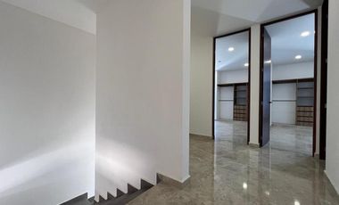 TOWHOUSE PREMIUM TIPO CASA CON ROOF TO EN VENTA EN PRIVADA