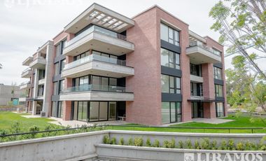 DUPLEX CON JARDIN A ESTRENAR EN VENTA EN URBANA LAS LOMAS