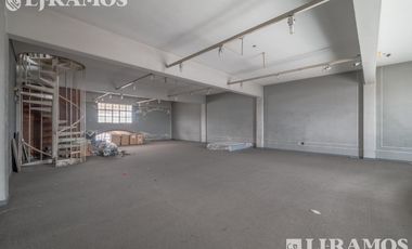 Local en  Lomas de Zamora