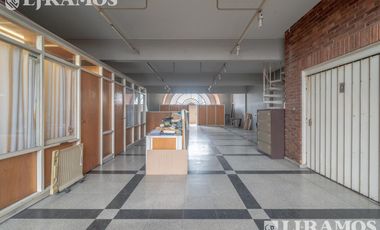 Local en  Lomas de Zamora