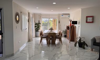 Casa 4 Dormitorios en Colón Entre Ríos