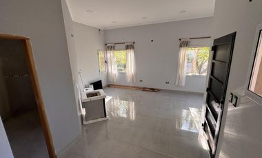 Casa 4 Dormitorios en Colón Entre Ríos