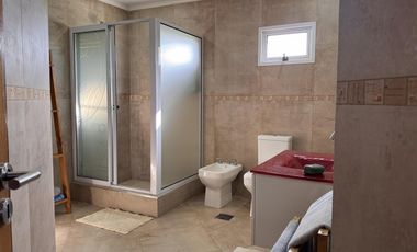 Casa 4 Dormitorios en Colón Entre Ríos