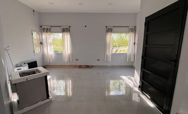 Casa 4 Dormitorios en Colón Entre Ríos