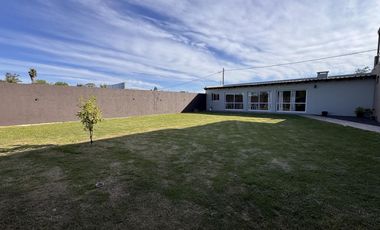 Casa 4 Dormitorios en Colón Entre Ríos