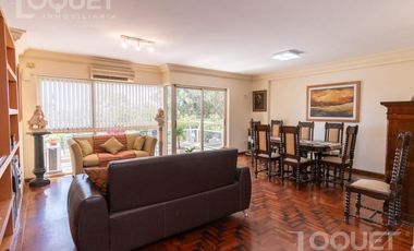Semipiso de 3 dormitorios y cochera sobre Boulevard Gálvez