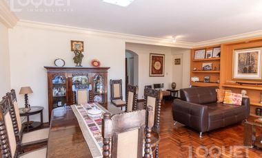Semipiso de 3 dormitorios y cochera sobre Boulevard Gálvez