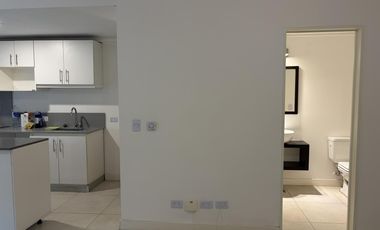 Lindisimo departamento con jardin de 2 ambientes en Pasionaria Martínez