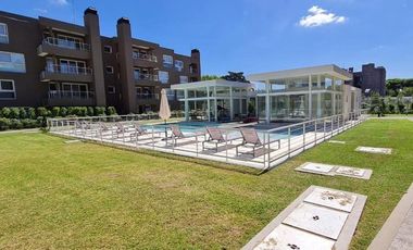 Lindisimo departamento con jardin de 2 ambientes en Pasionaria Martínez