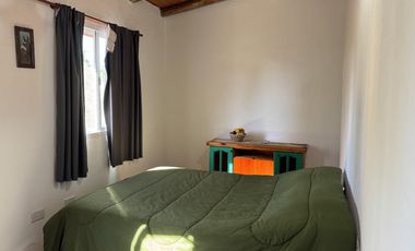 Casa con Depto y piscina Barrio San Juan I