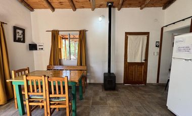 Casa con Depto y piscina Barrio San Juan I