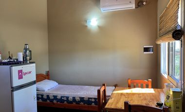 Casa con Depto y piscina Barrio San Juan I