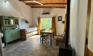 Casa con Depto y piscina Barrio San Juan I