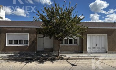 Casa en venta | 3 dormitorios | Azul