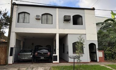 Venta Casa Santa Fe - cercana a Av. General Paz