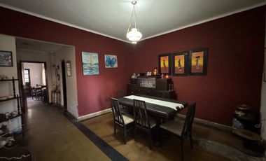 Venta Casa Santa Fe - cercana a Av. General Paz
