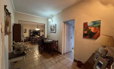 Venta Casa Santa Fe - cercana a Av. General Paz