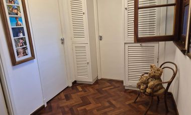 Casa en Acas.-B.Parque Aguirre