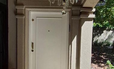 Casa en Acas.-B.Parque Aguirre