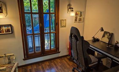 Casa en Acas.-B.Parque Aguirre