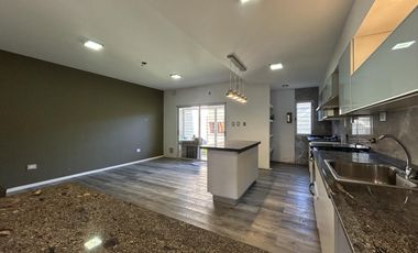 VENTA - CASA EN MARIA SELVA