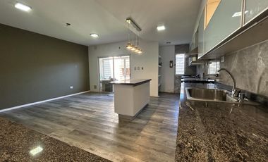VENTA - CASA EN MARIA SELVA