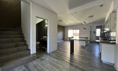 VENTA - CASA EN MARIA SELVA
