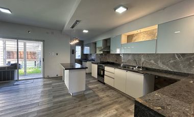VENTA - CASA EN MARIA SELVA