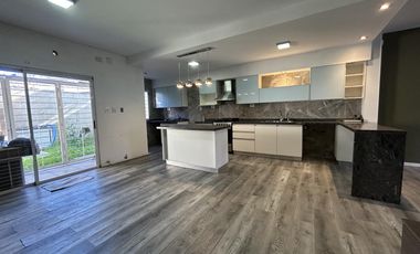 VENTA - CASA EN MARIA SELVA