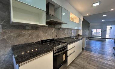 VENTA - CASA EN MARIA SELVA