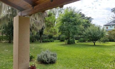 Casa - Oliveros