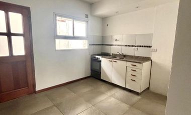 Departamento en Luis Guillon