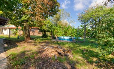 Venta casa Don Torcuato 5 ambientes con pileta