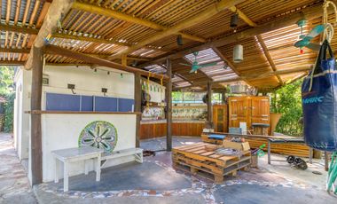 Venta casa Don Torcuato 5 ambientes con pileta