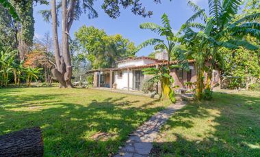 Venta casa Don Torcuato 5 ambientes con pileta
