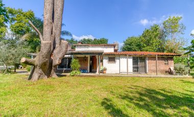 Venta casa Don Torcuato 5 ambientes con pileta