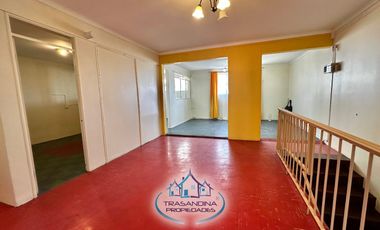 CASA Habitacional con 2 Locales Comerciales – Zona Central