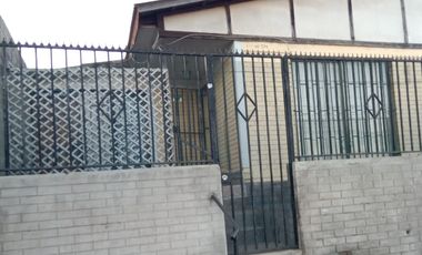 Casa en venta, 3 dormitorios 1 baño ubicada en Ovalle.