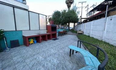 Departamento en Venta en Av. Aeropuerto Edif. Jardin de la Rada 2875
